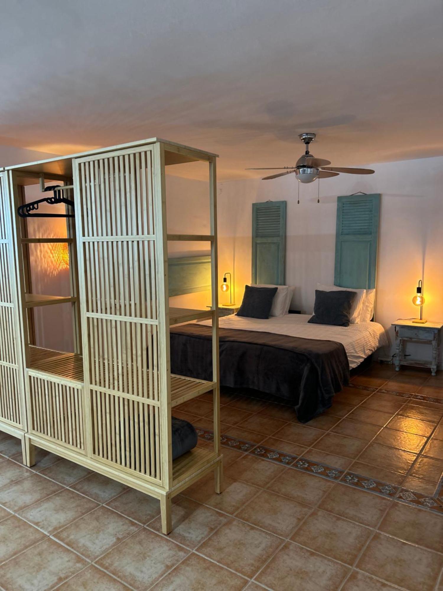 Large Studio Apartment! Коста Тегисе Екстериор снимка